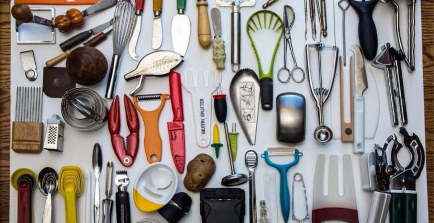 6 أدوات مطبخ قد تكون أرضًا خصبة للبكتيريا دون أن تدري