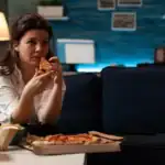 نجوم من أصول مختلطة يروون معاناتهم مع التشكيك في هويتهم