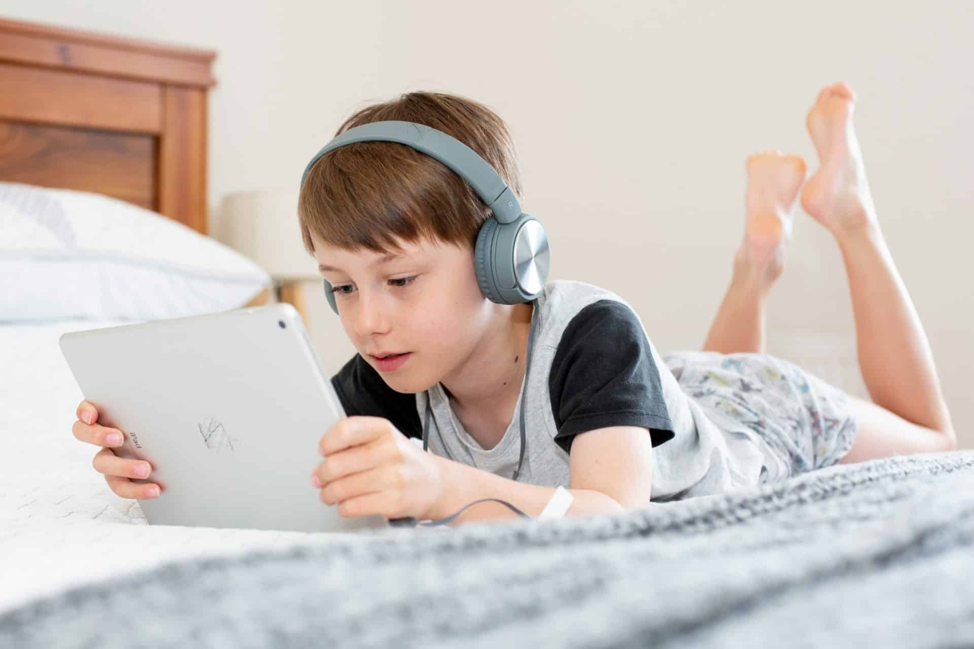جيل زد: نقدم نسخًا مختلفة من أنفسنا حسب منصات التواصل