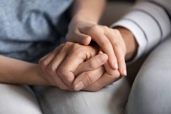 25 شكلًا من الحزن الصامت لا يجد اعترافًا من أحد